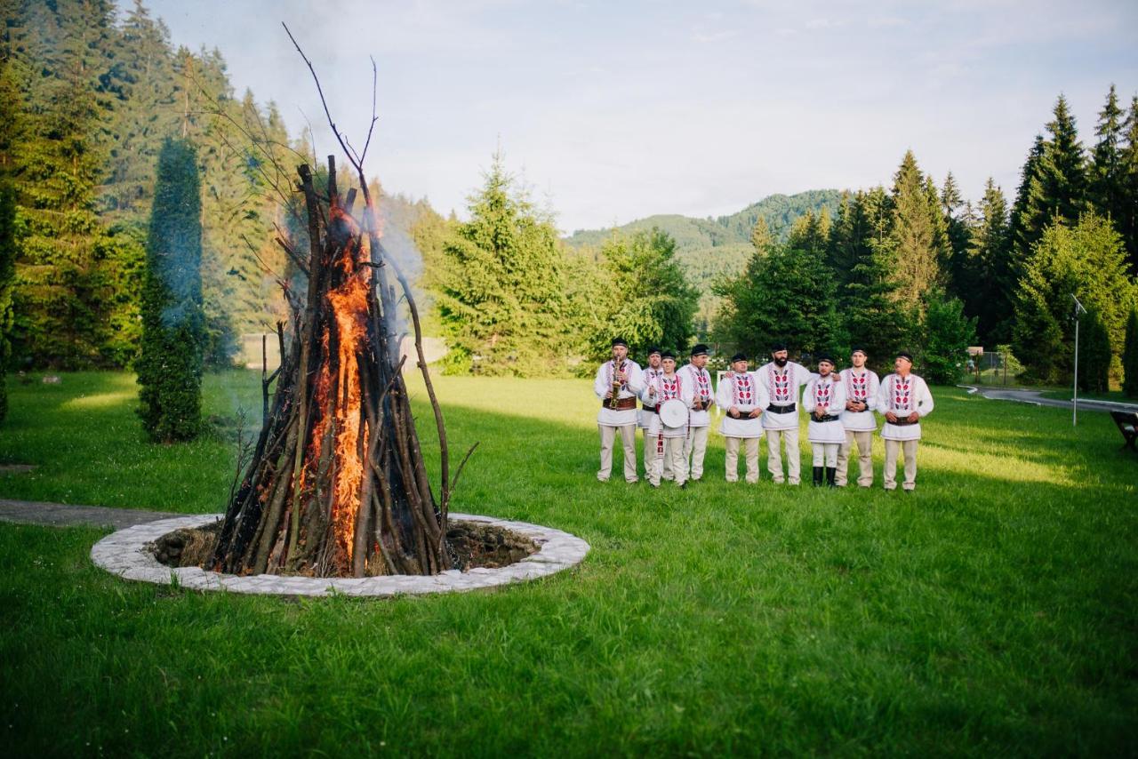 Casute Valea Zanelor Covasna Exterior foto